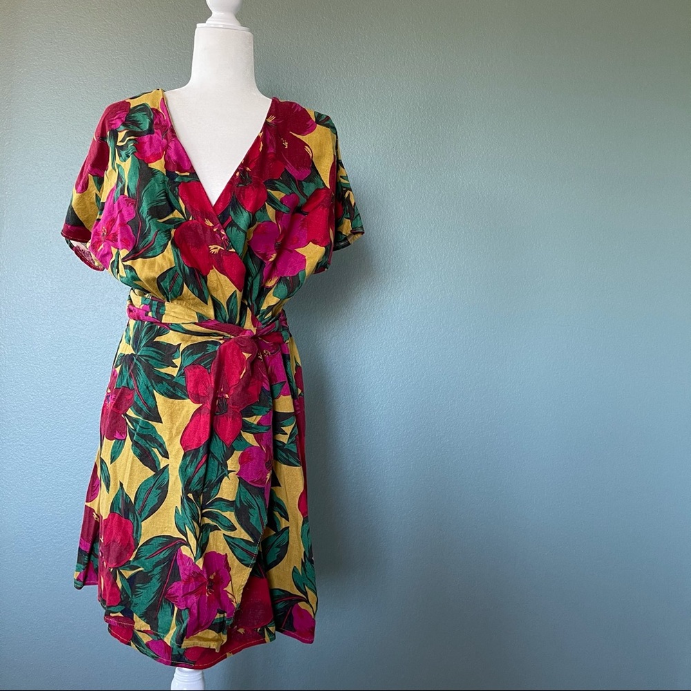 For Cynthia linen hibiscus faux wrap dress L